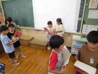 積極的に伝え合う子どもたち
