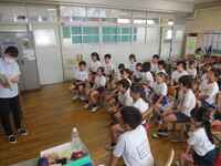 2年4組