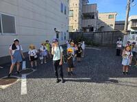 朝の集合場所で