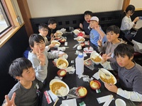 カレーライスはおいしいです