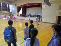 部活動見学(バドミントン部)