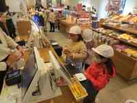 セルフレジで会計をします