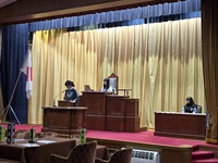 本会議に諮ります