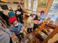 お楽しみのパンの購入です